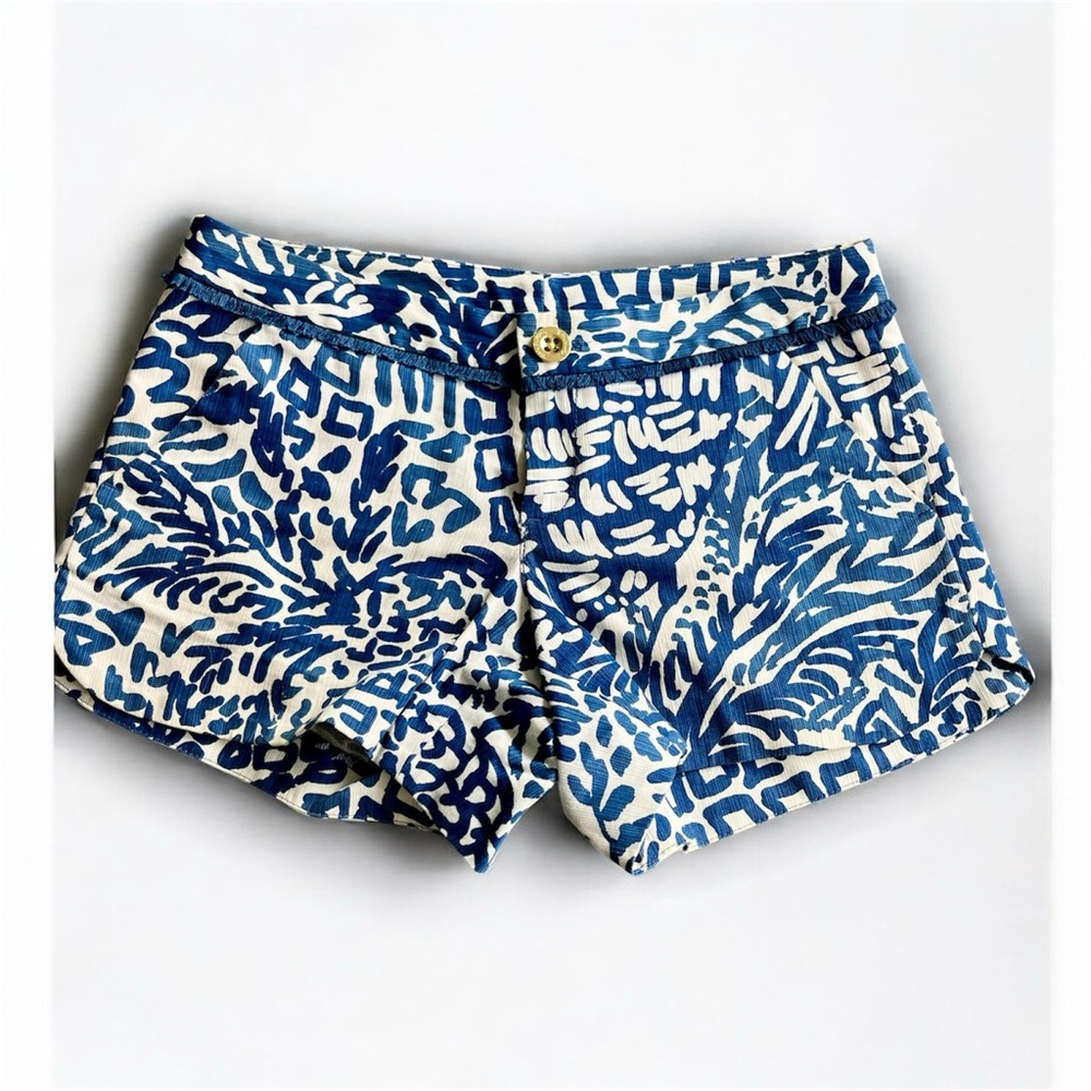 Lilly Pulitzer 4” Adie Shorts in Indigo Home Slice Print. Women's Size  00